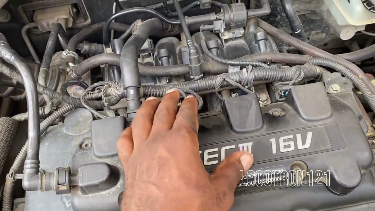 cómo cambiar soporte del motor Chevrolet sail LT