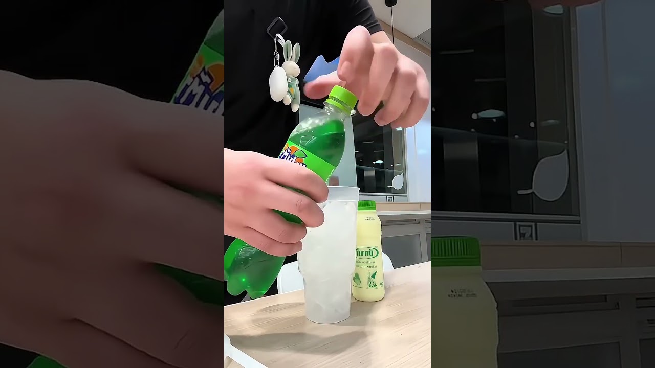 Lemonade 🍋 | chill lemonade machine in Japan🗾
