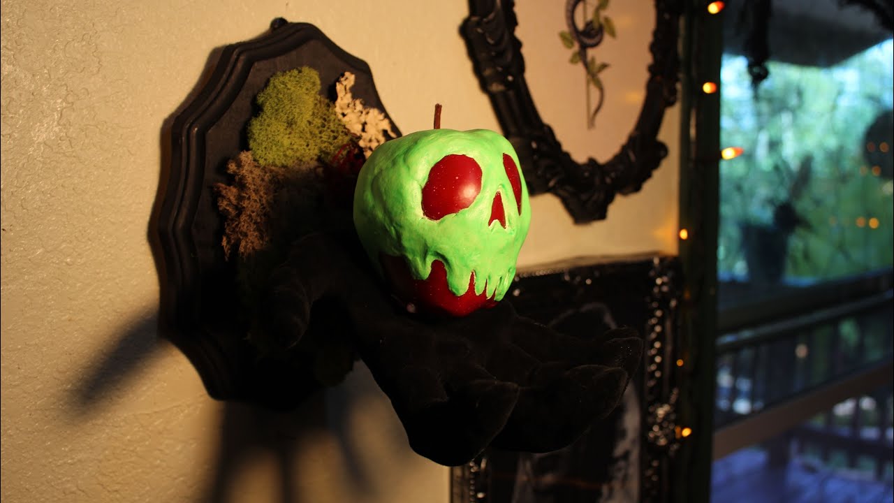 Poison Apple Wall Decor Tutorial | Halloween Decorations