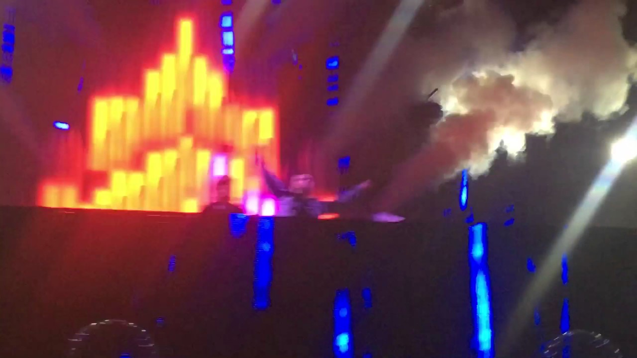 Axwell Ingrosso EDC Japan 2017