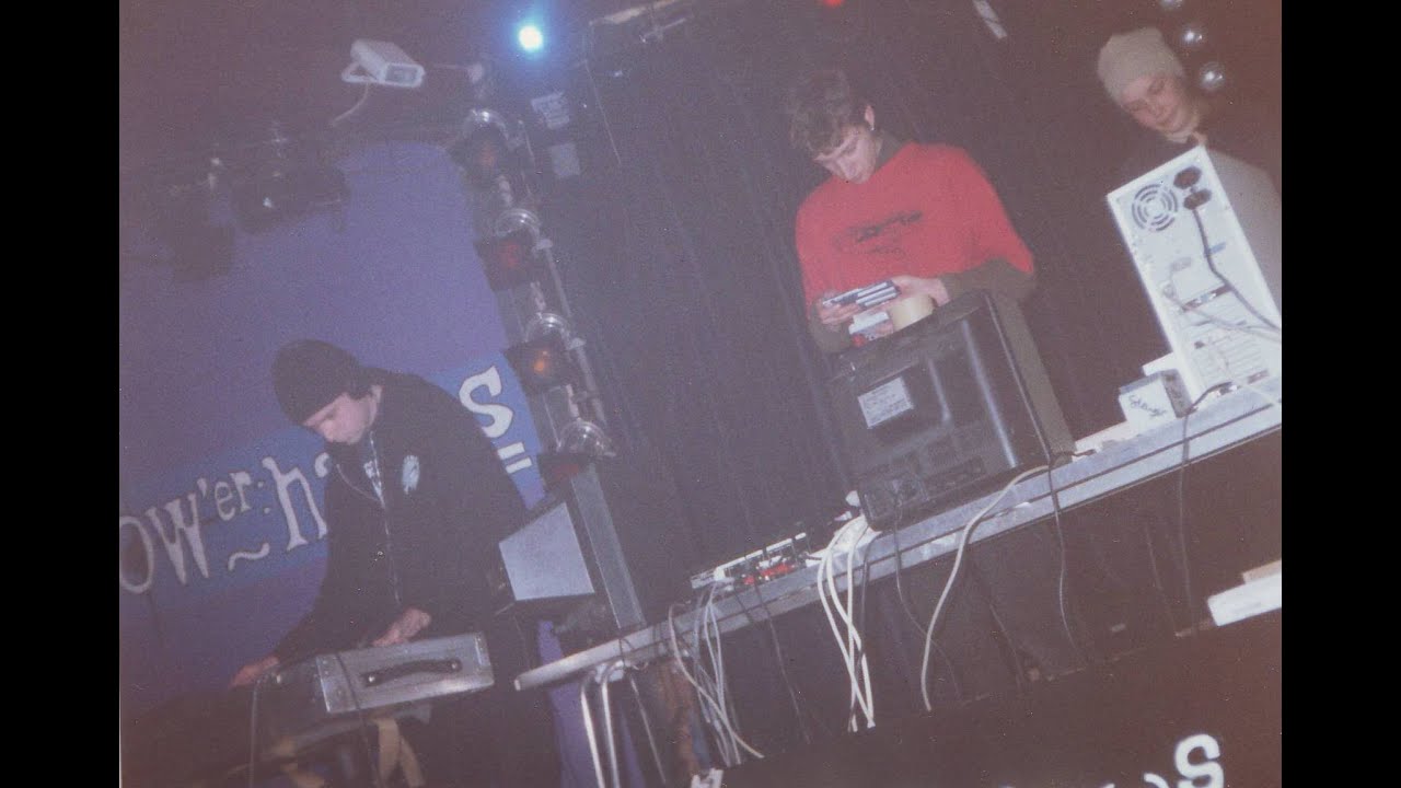 Nasenbluten - God's Army (14.11.2001)