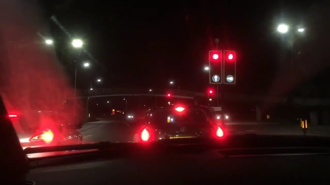 Scenic Night Drive in UK: M25 Motorway | Banstead - East London | UK Driving Tour