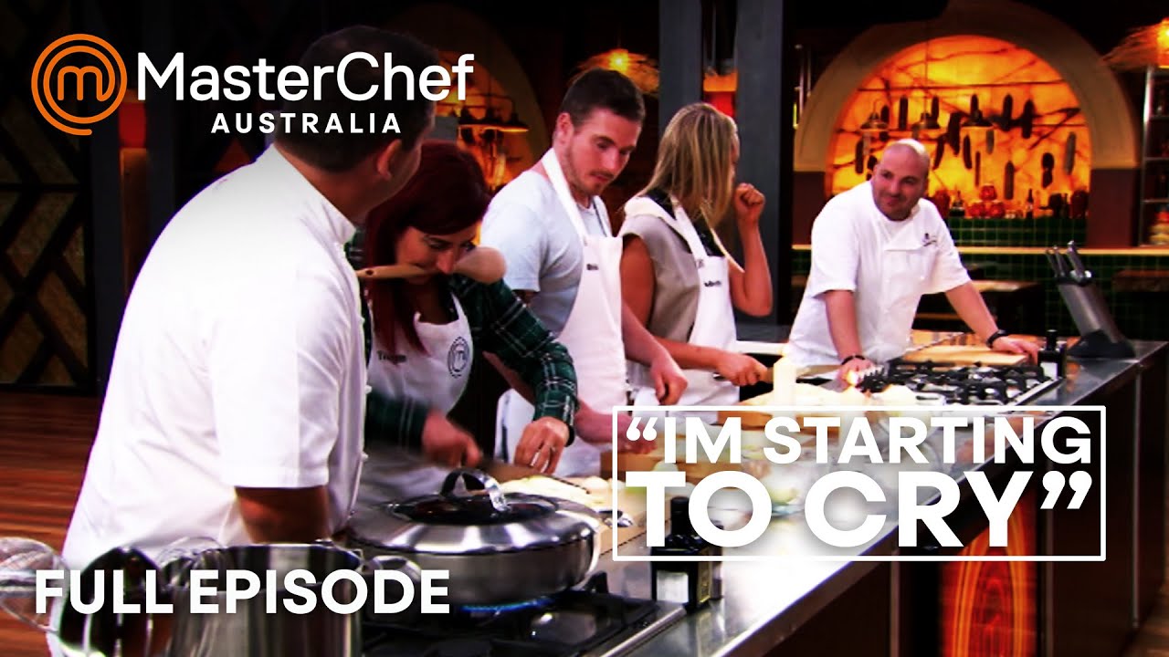 Try Cut An Onion Without Crying in MasterChef Australia | S04 E42 | Full Episode | MasterChef World