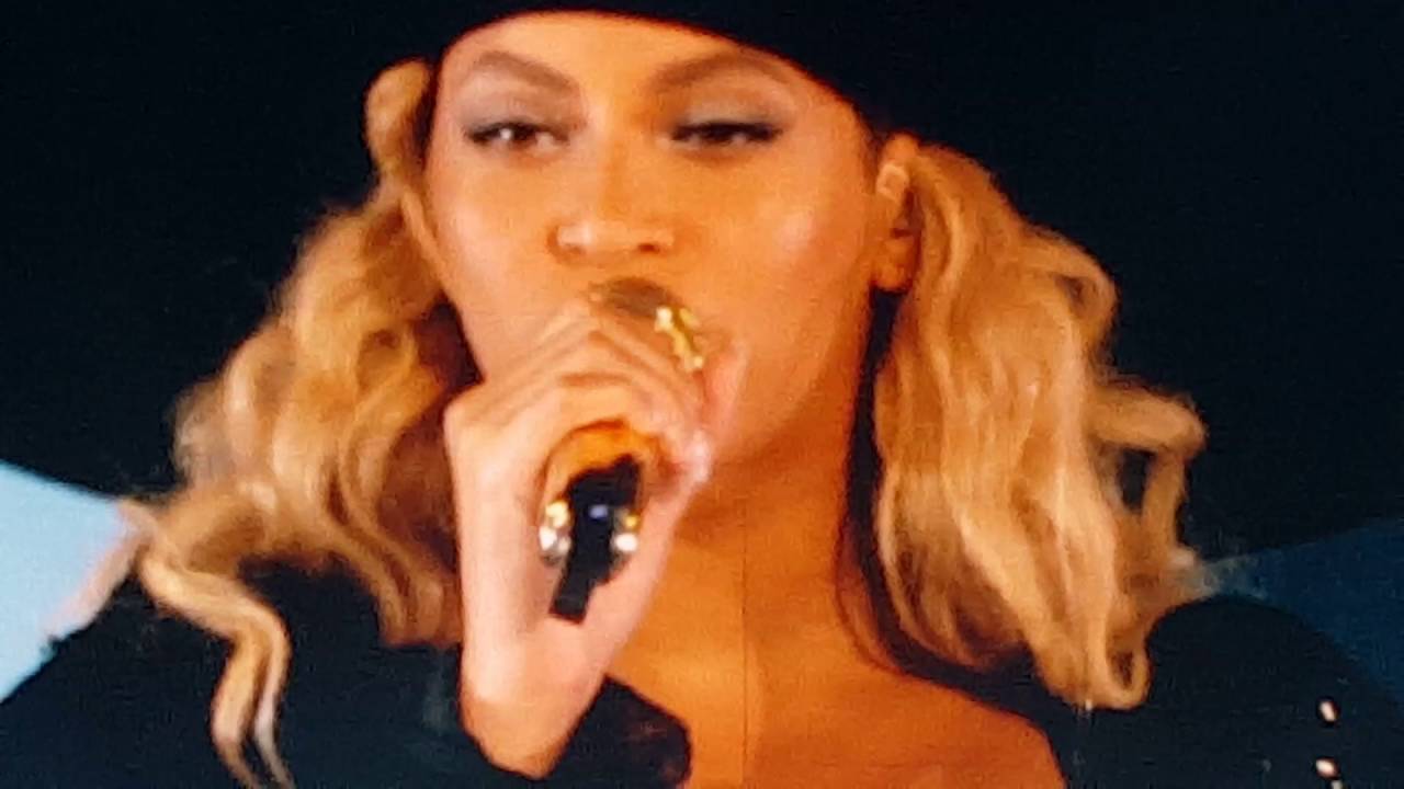 Beyoncé - Formation (Solna, Sweden, Friends Arena) 26/07/2016