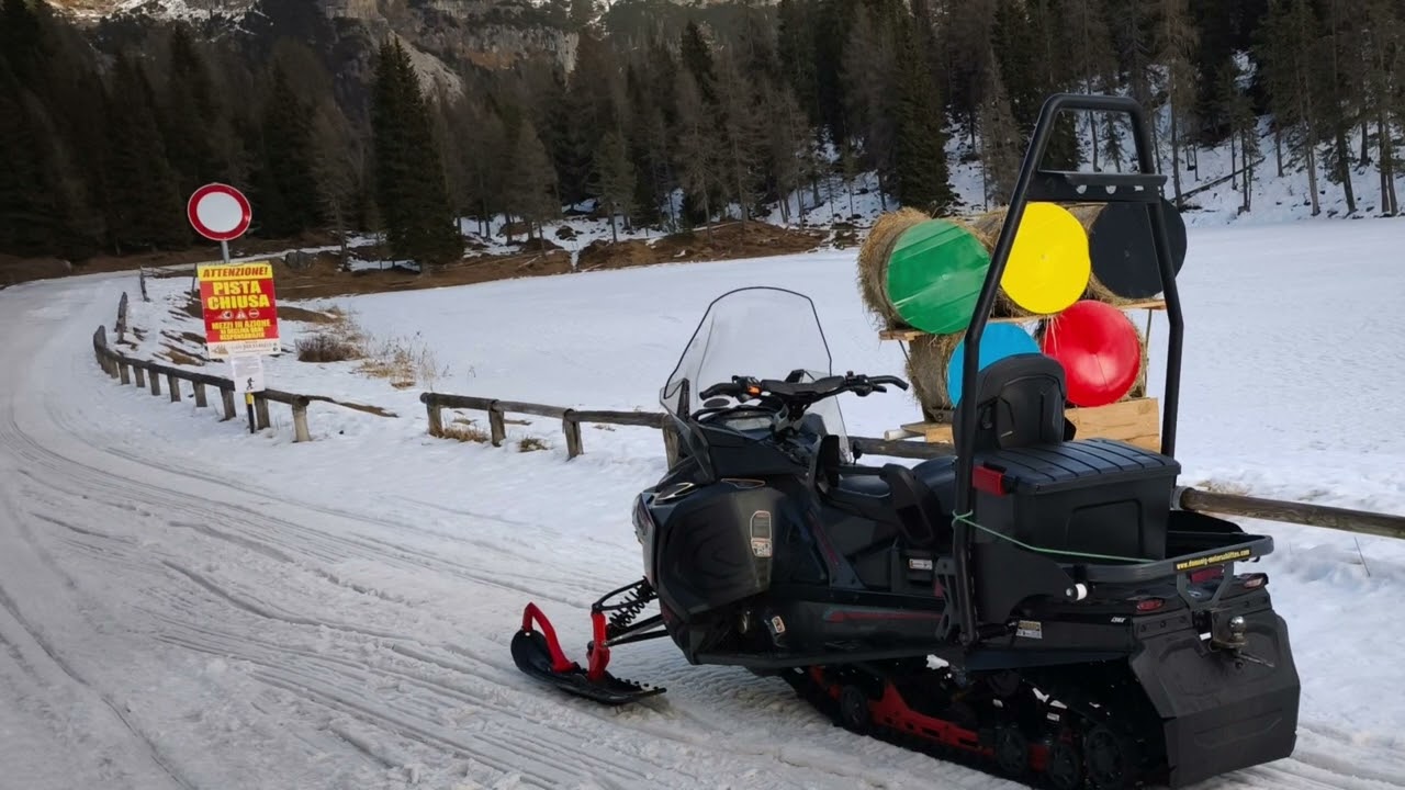 20251218 Giro in motoslitta