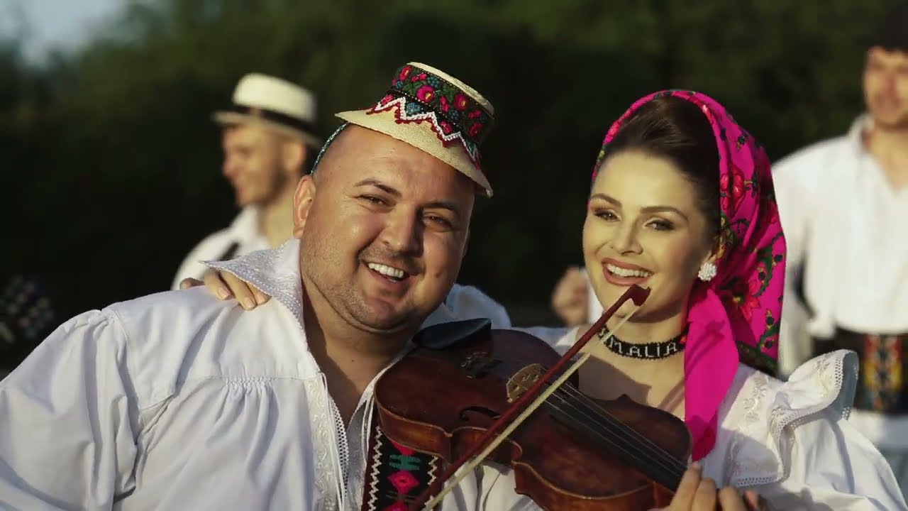 Colaj Maramureș - Amalia Ursu și Vasilică Ceterașu