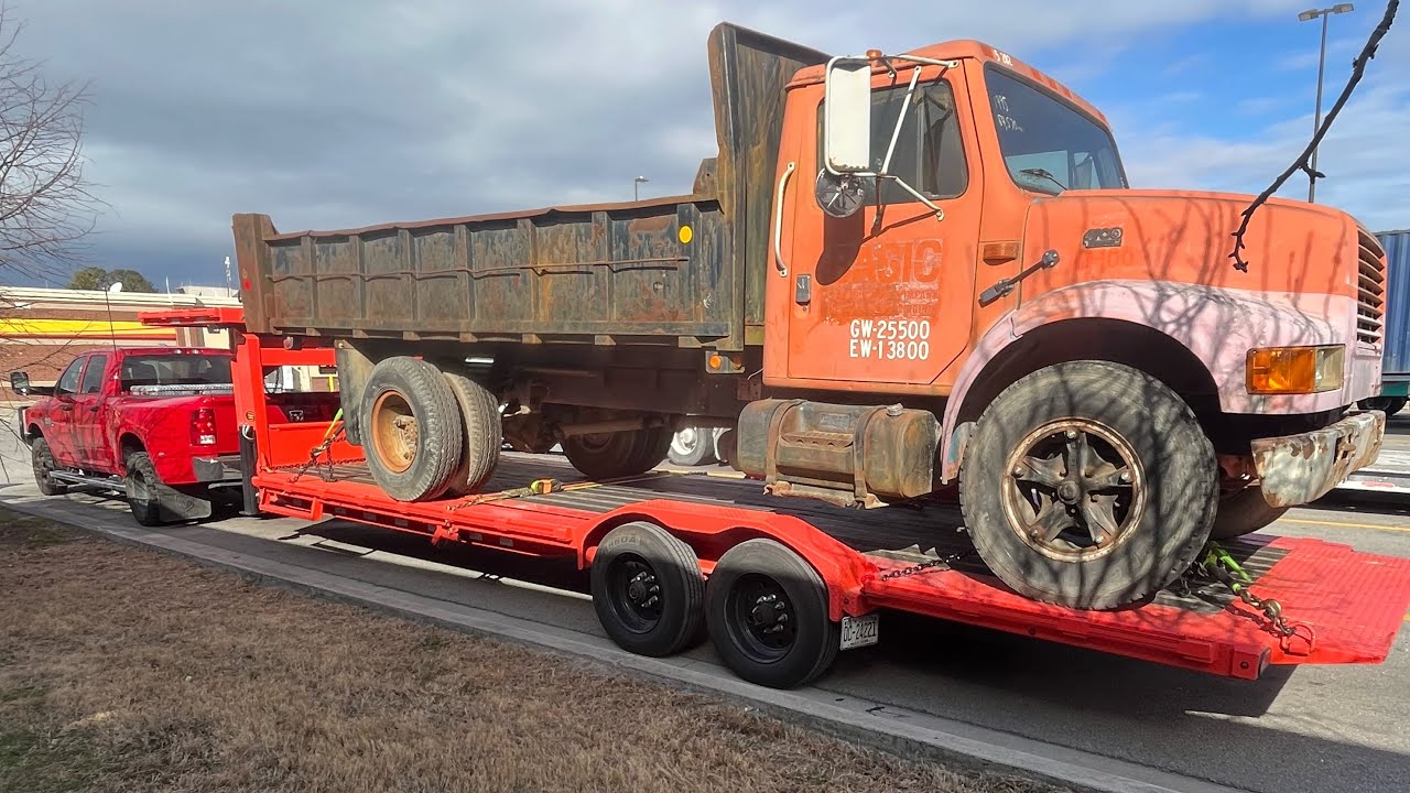 First auction purchase of 2026 (1995 International 4700 dump truck)