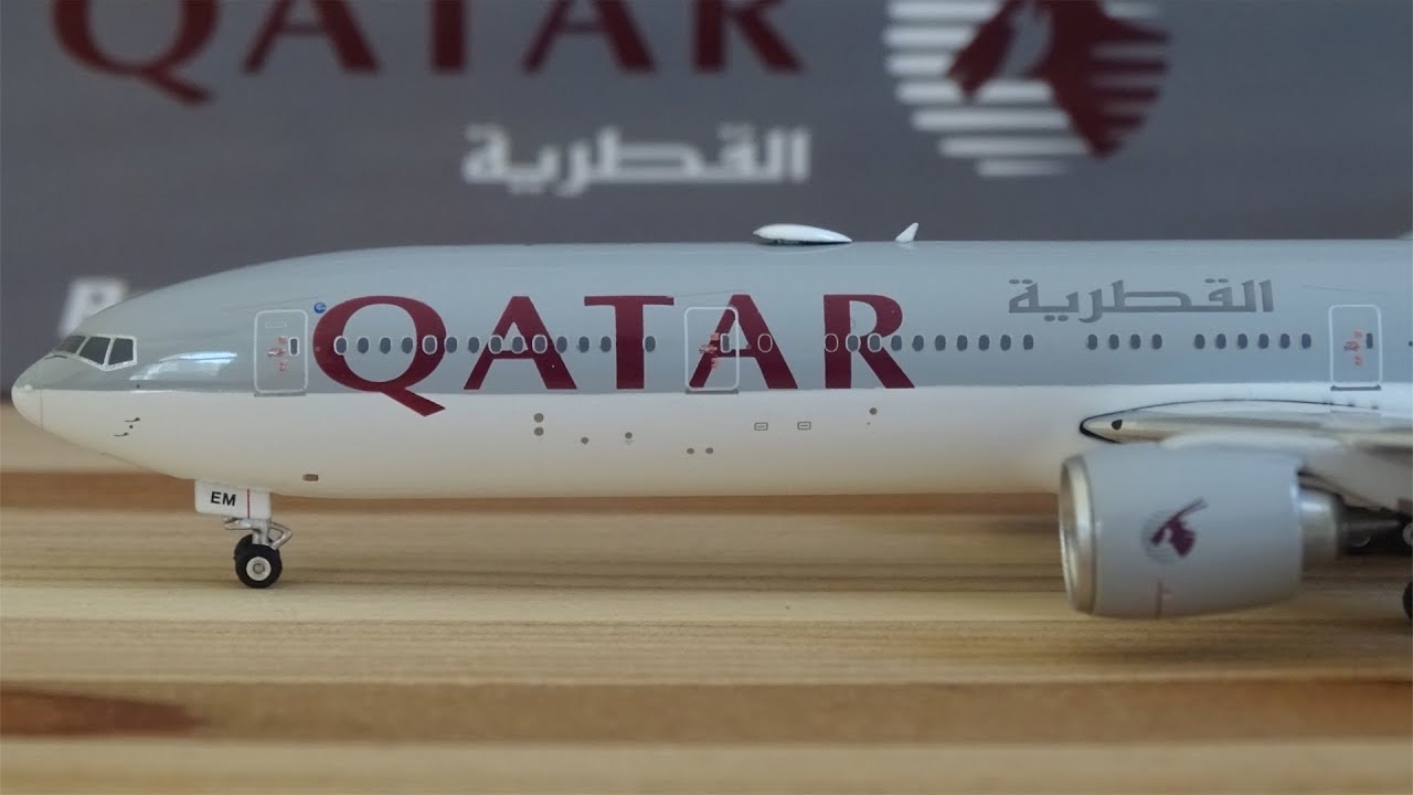 REVIEW #31: Phoenix Models 1:400 Qatar Airways B777-300ER *2018 Release*