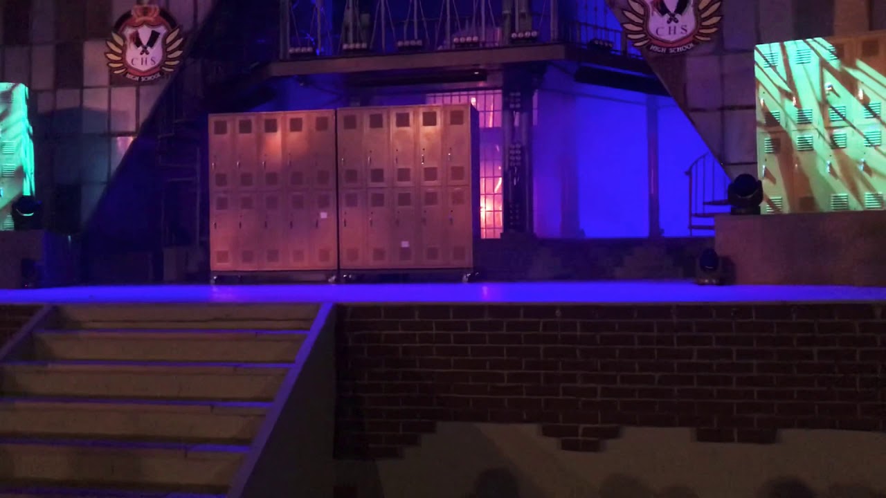 Kings island haunt show homecoming 2019