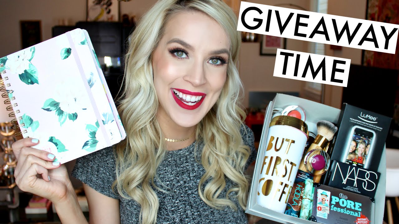BACK TO SCHOOL GIVEAWAY | Planner + LuMee + Makeup + More! | LeighAnnSays
