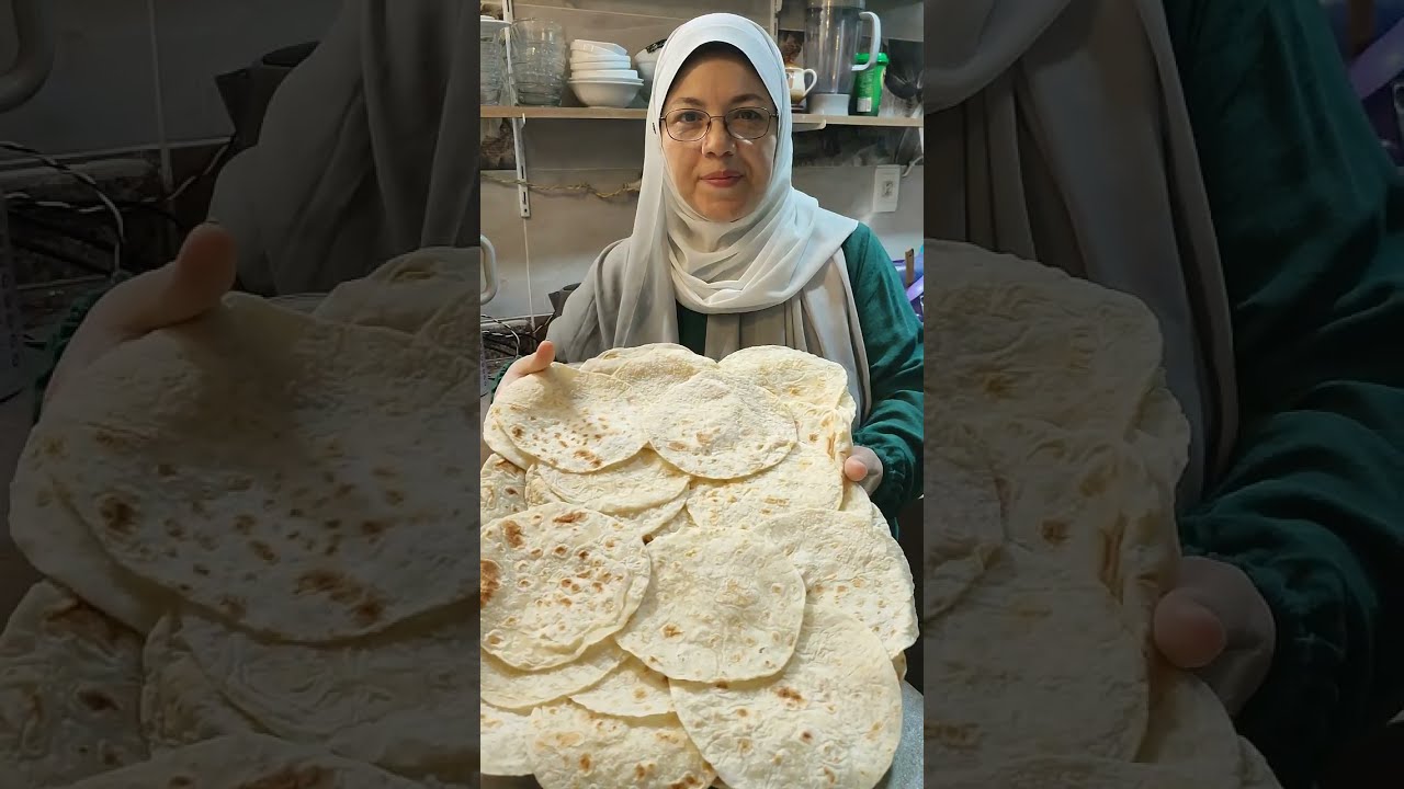 طريقة أول مره تشوفيها لخبز الصاج لزوم المدارس طري جدا اكتر من اى طريقة عملتيها#أكلنا_بالمصري