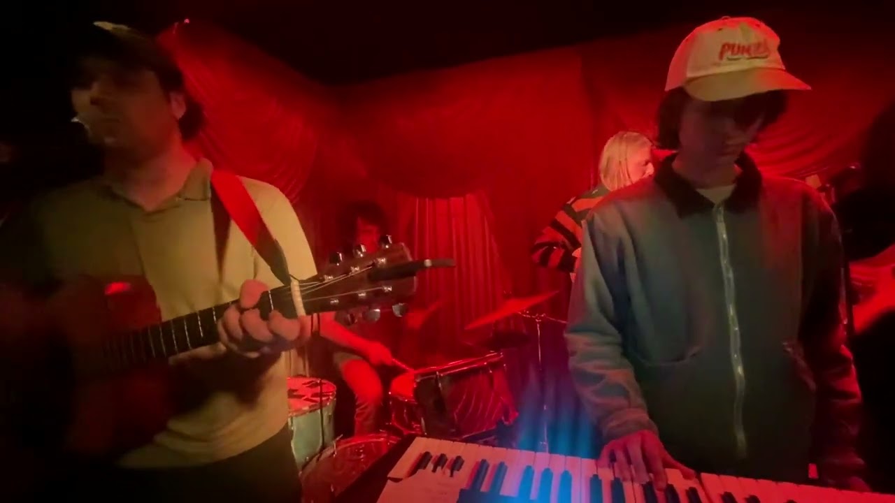 Way Dynamic - So Familiar (Live at the Merri Creek Tavern)