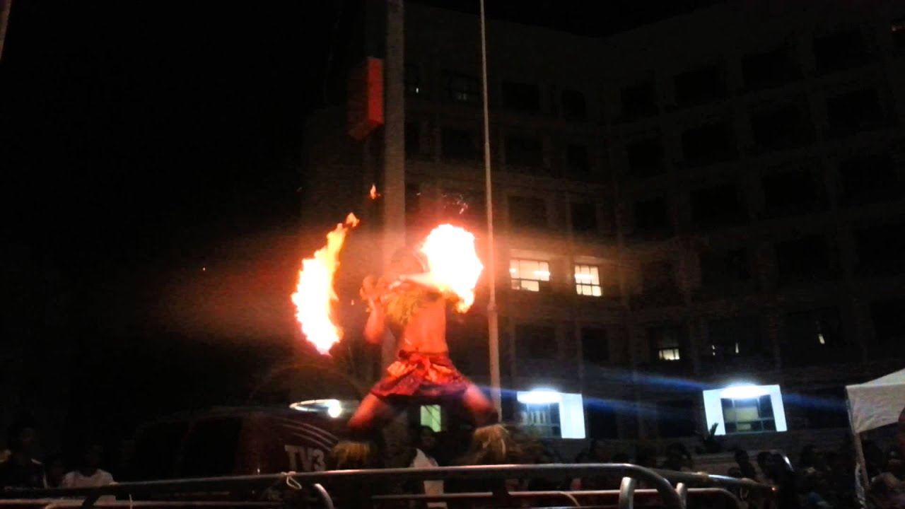 Fire dance at teuila festival
