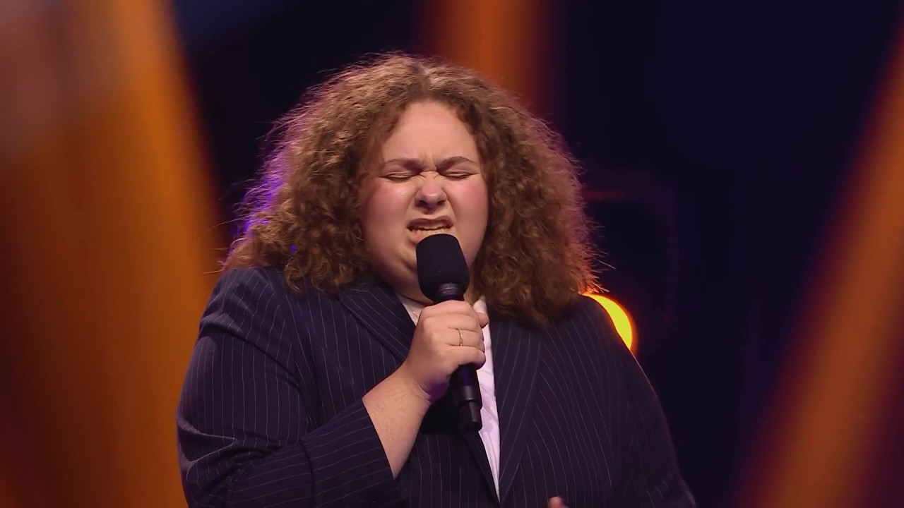 Andrea Bredesen Holm STUNS with “Her” by Anne-Marie | The Voice Blind Auditions (Acapella Live)