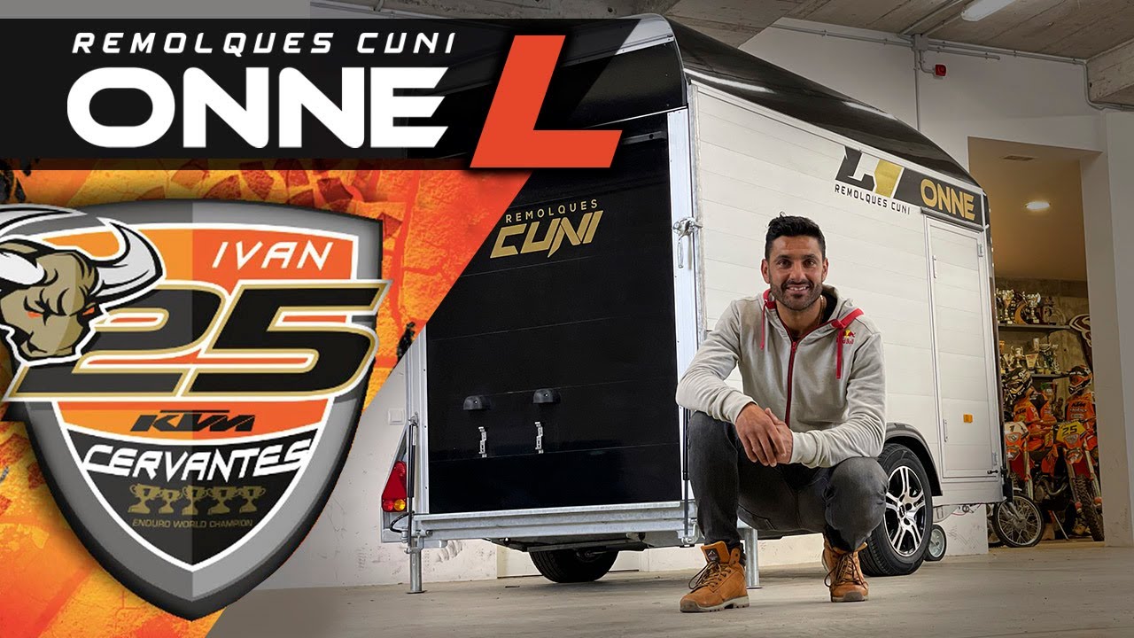 El Remolque de motos ONNE L de Ivan Cervantes
