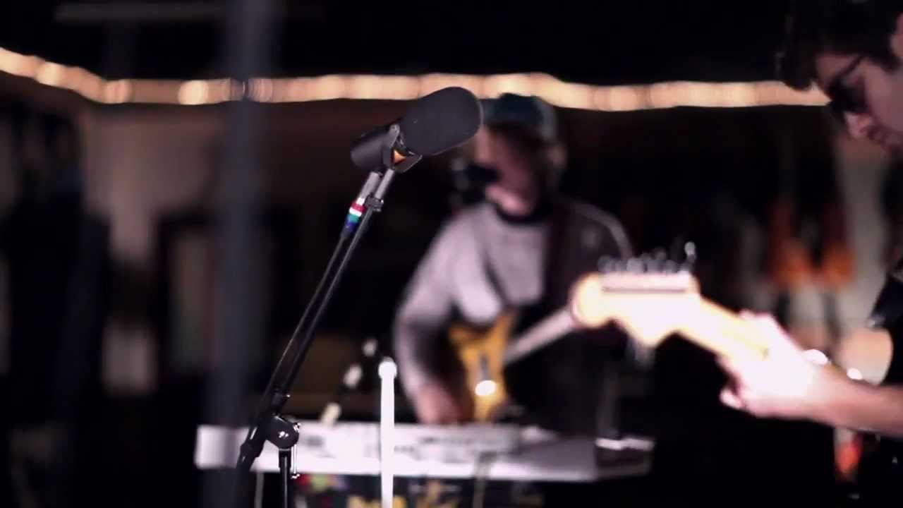 American Royalty - Blood Keys (Live in Studio)
