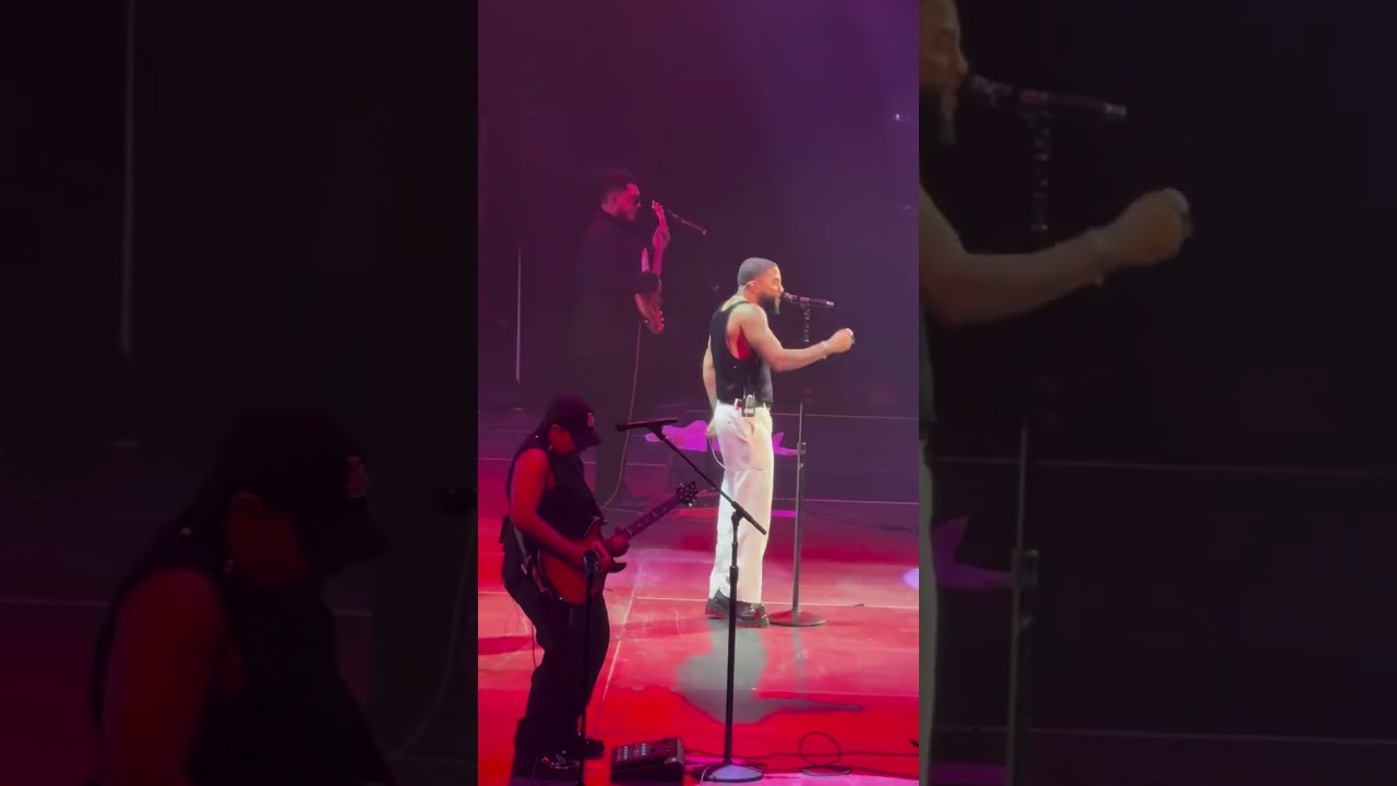 @sirelijahblake opening for @keyshiacole #livemusic #rnb