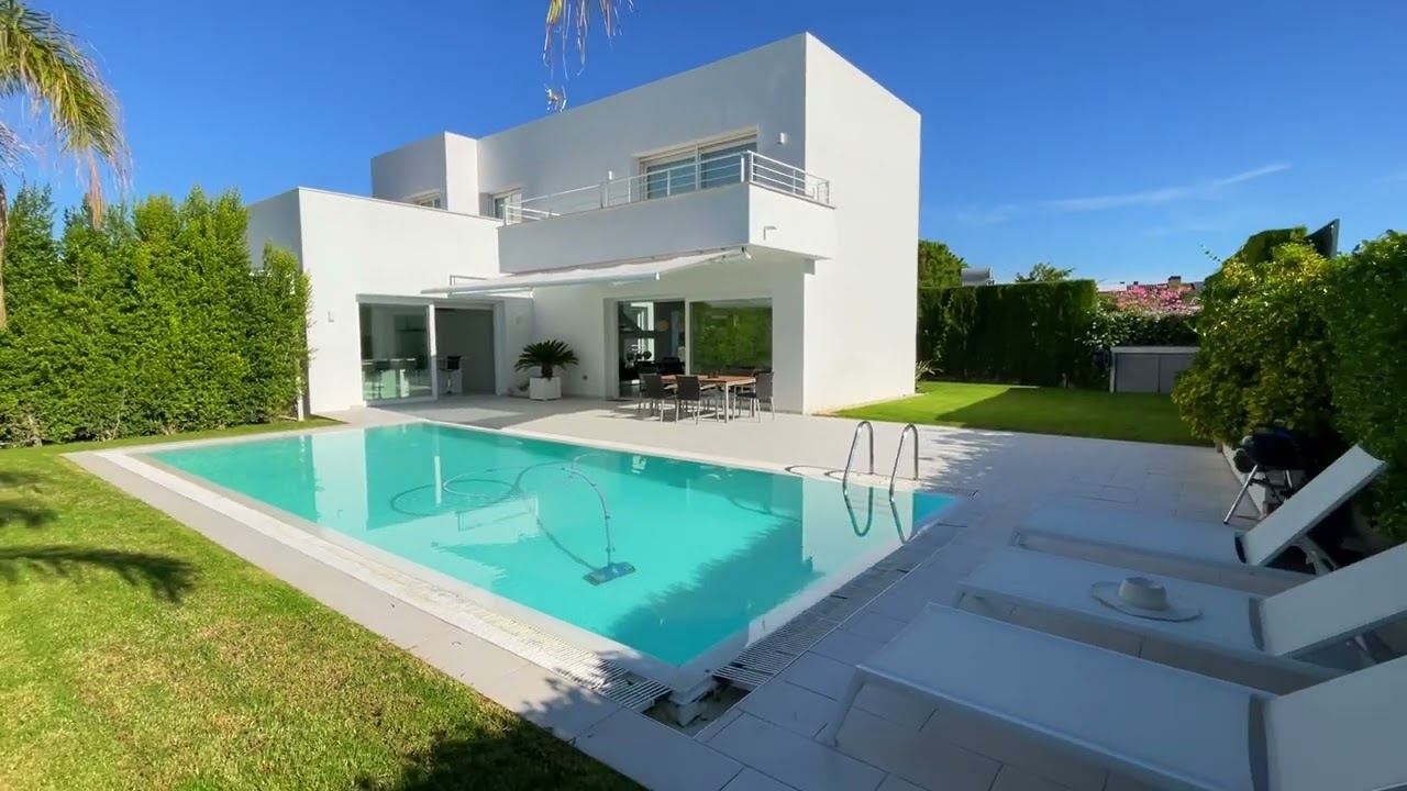 Exclusiva Villa en Torre en Conill - Betera
