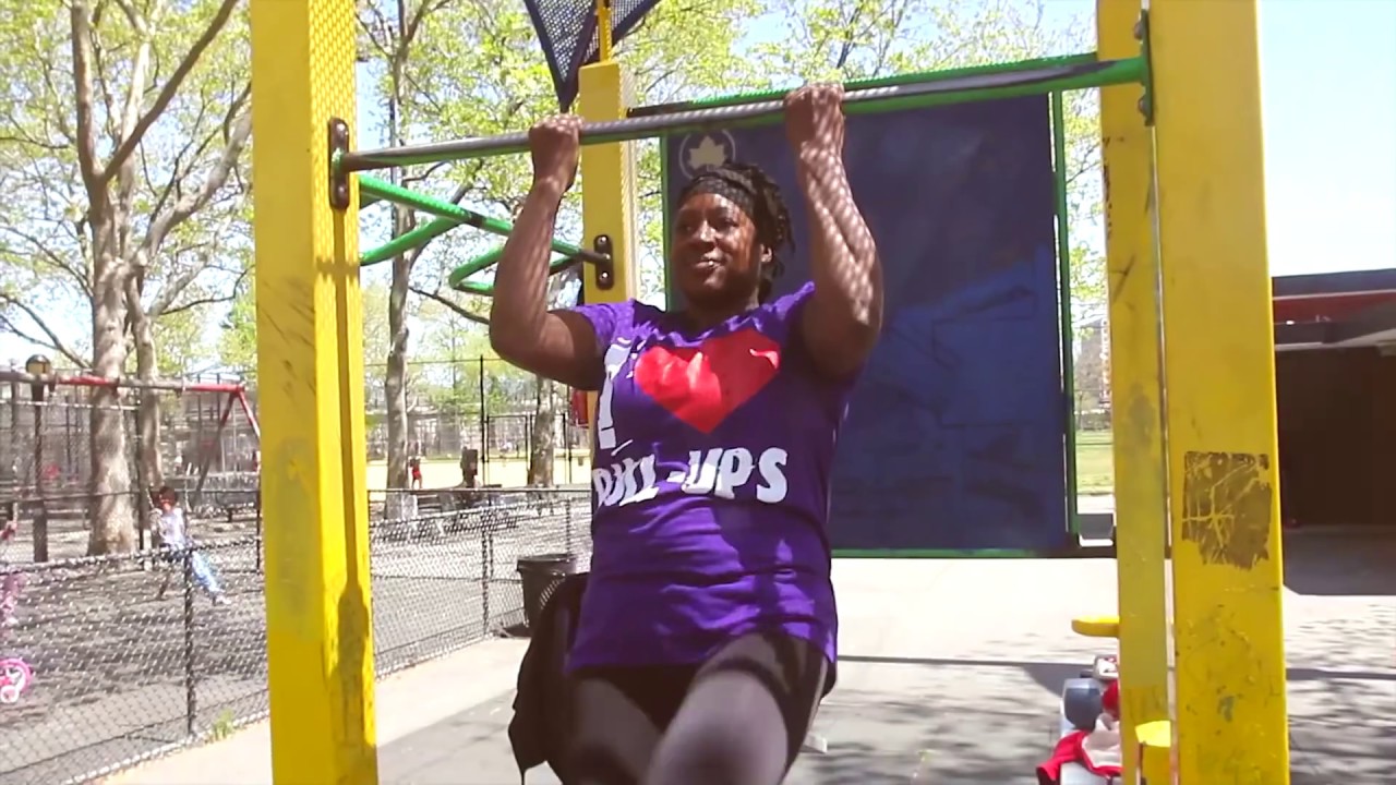 I LOVE PULL UPS !! Bartendaz With Barstarzz