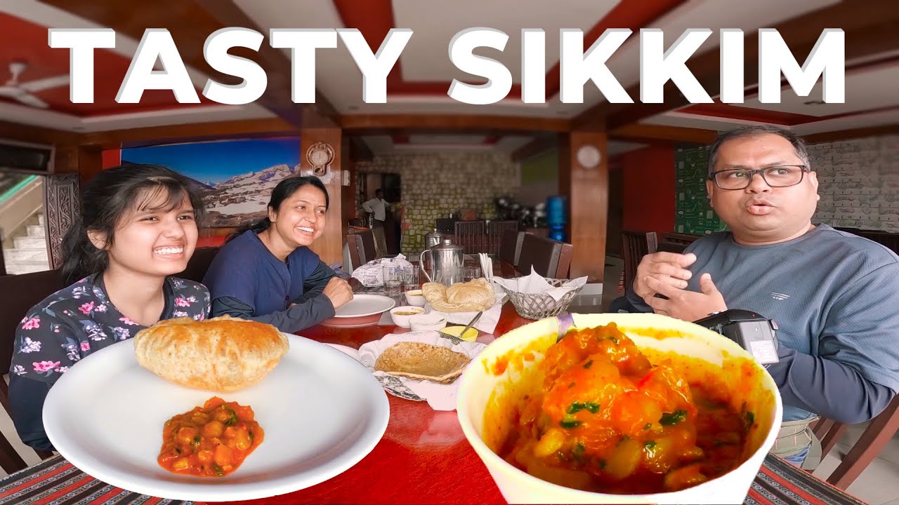 Pure Veg Breakfast in Gangtok Sikkim | Alu Paratha & Puri