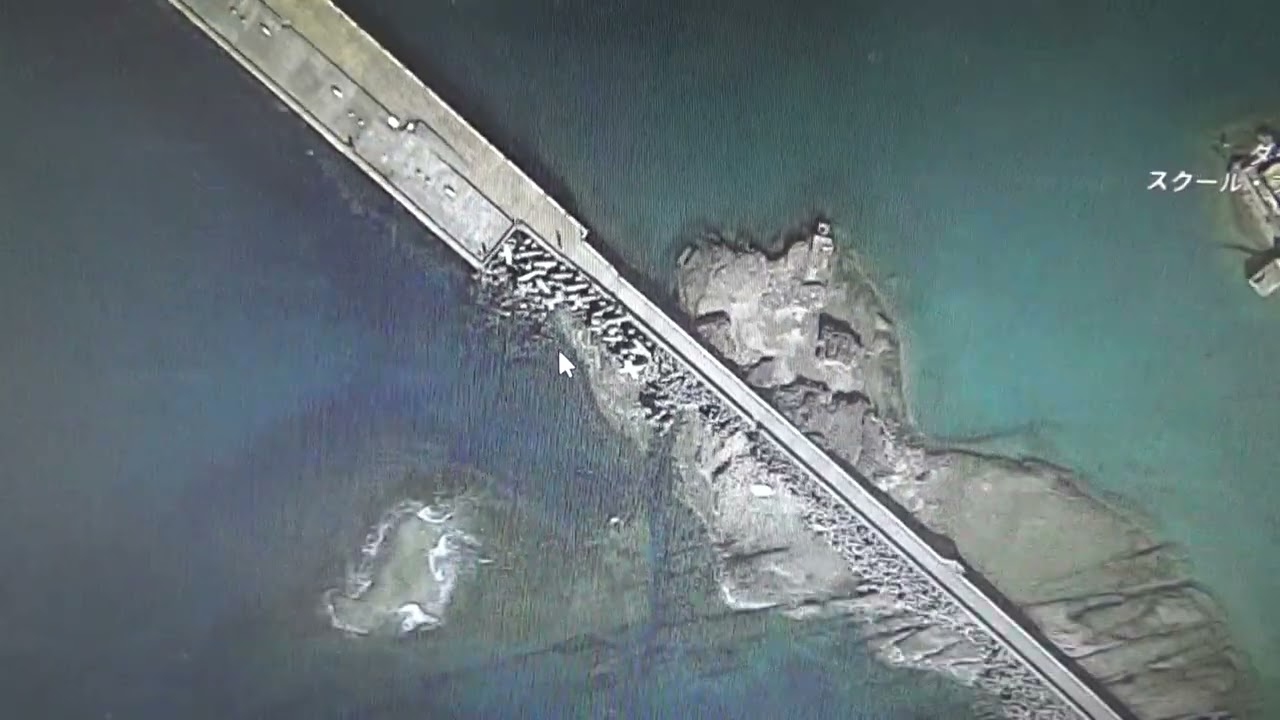 寒グレ釣り場ポイント紹介。和歌山県田辺市天神崎、元島堤防周辺編。地磯スズメとゴデンマツ。ここはグレだけではなくアオリイカ、年無しチヌポイントとしても有名。