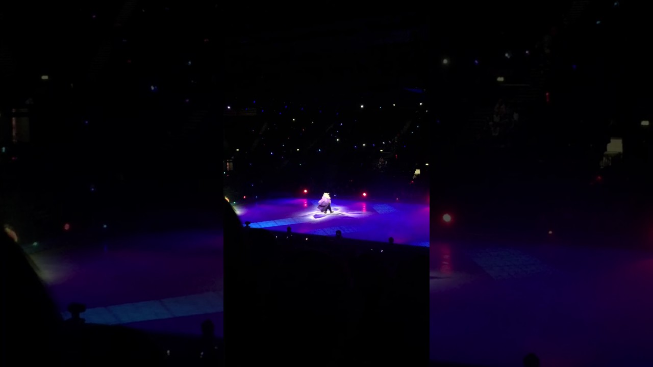 Disney on Ice Birmingham (Beauty and The Beast Set)12/4/17