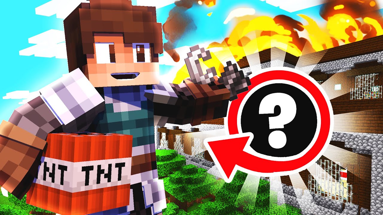 I BROKE into the VIGILANTE BASE in Camp Minecraft!