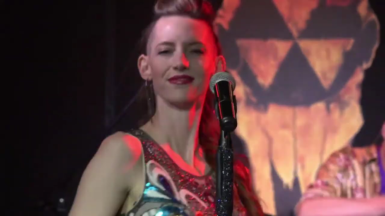 THE CLAUDETTES - LIVE at The Fallout Shelter