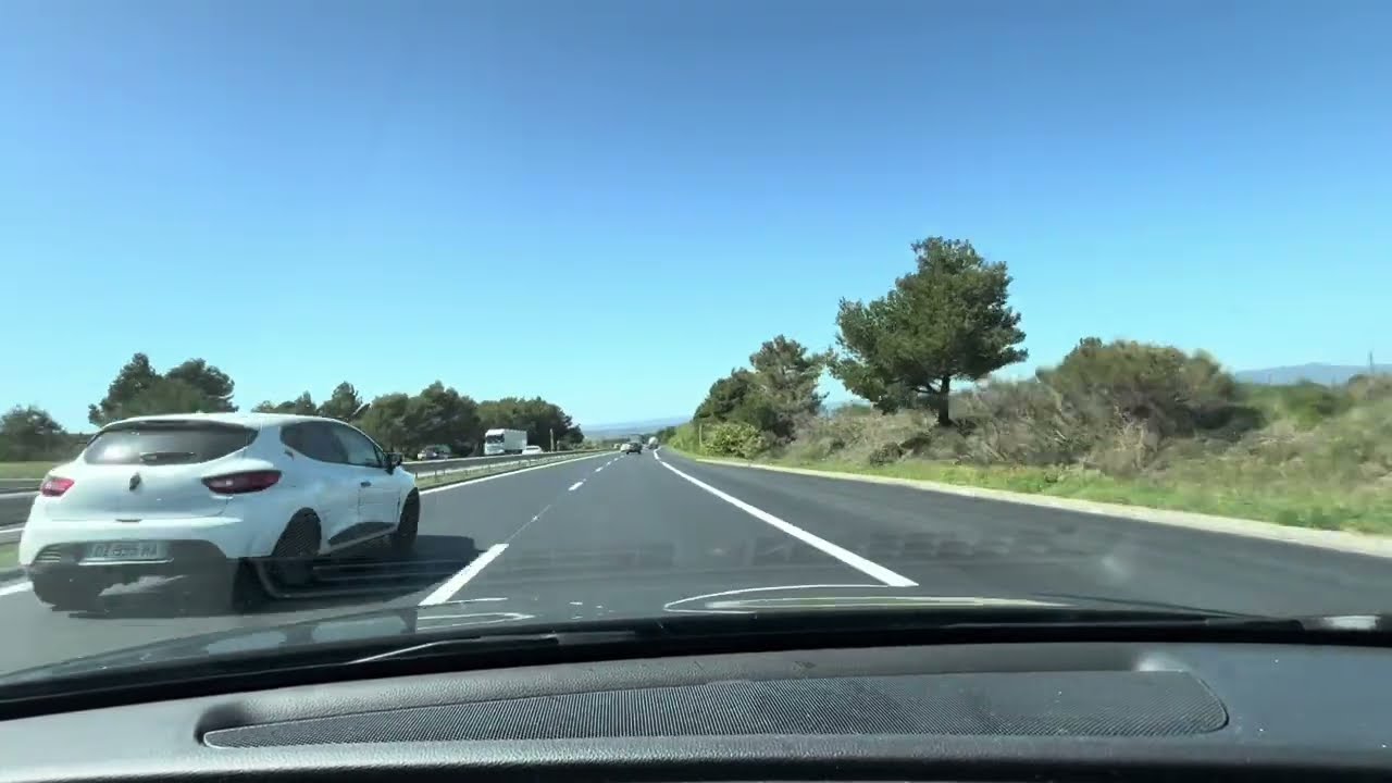 DE NARBONNE A CARCASSONNE EN AUTOROUTE CAR DRIVING POV
