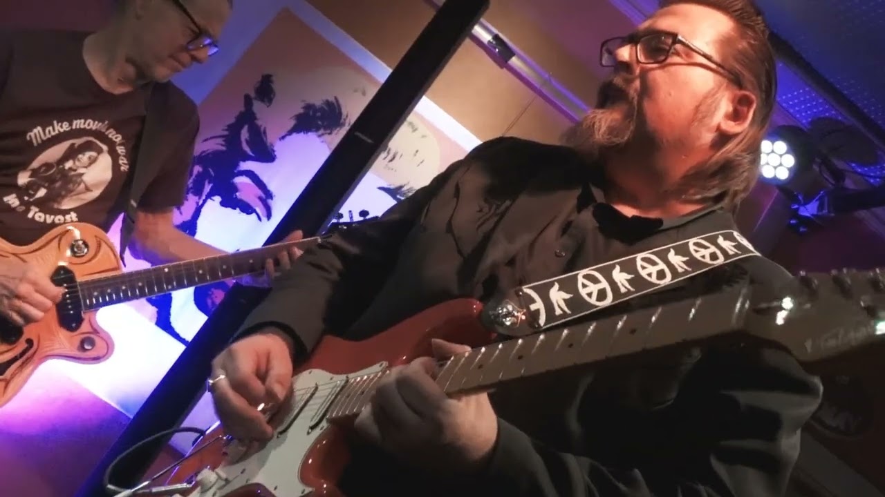 Going to Louisiana, Pete Peltola, Antti Sipilä.