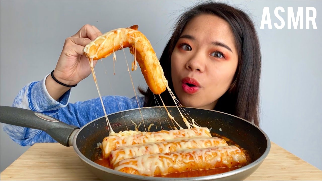 ASMR CHEESY SPICY GIANT RICE CAKES | GIANT TTEOKBOKKI | Extreme Chewy Eating Sounds