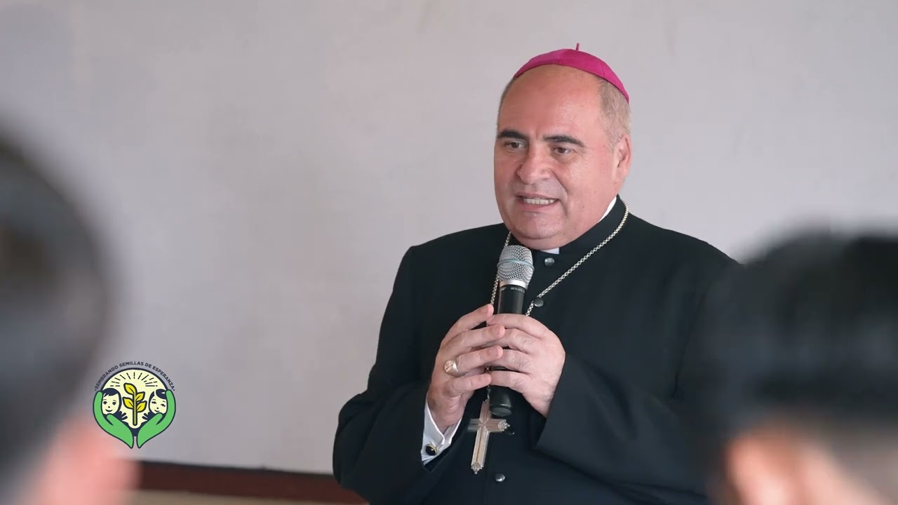 Visita a Colegio Eucarístico, San Salvador