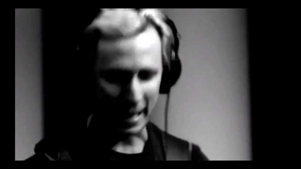 Mike Dirnt: 