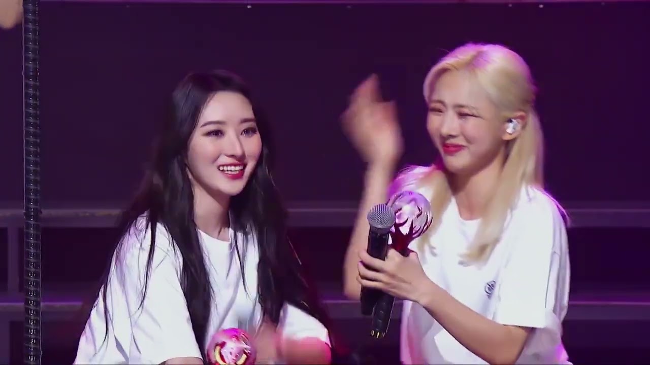 4K Dreamcatcher 드림캐쳐 Wake Up   Live Band Rock Ver