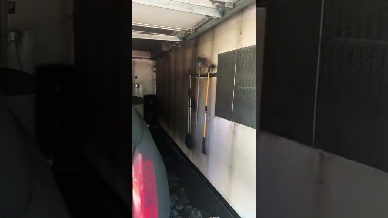 Fire 🔥 in garage causes major smoke damage to house