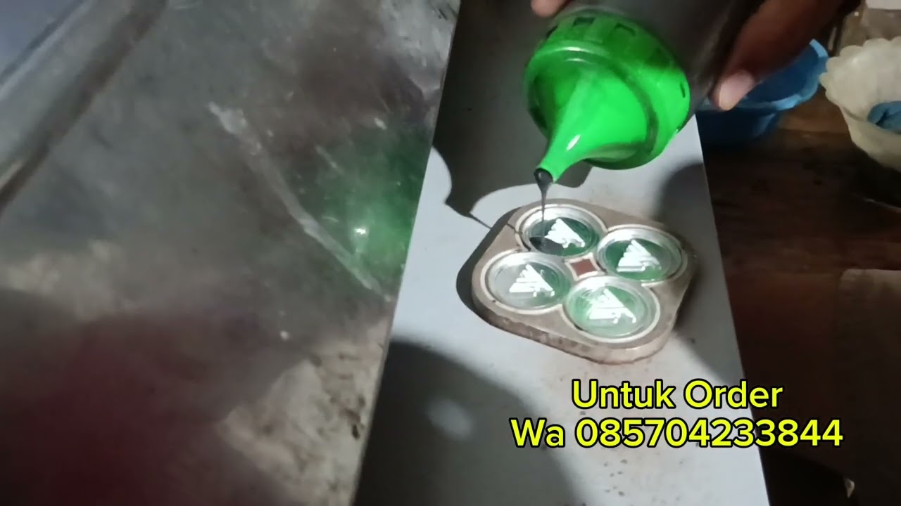 Begini Cara Pembuatan Label Karet Rubber Custom