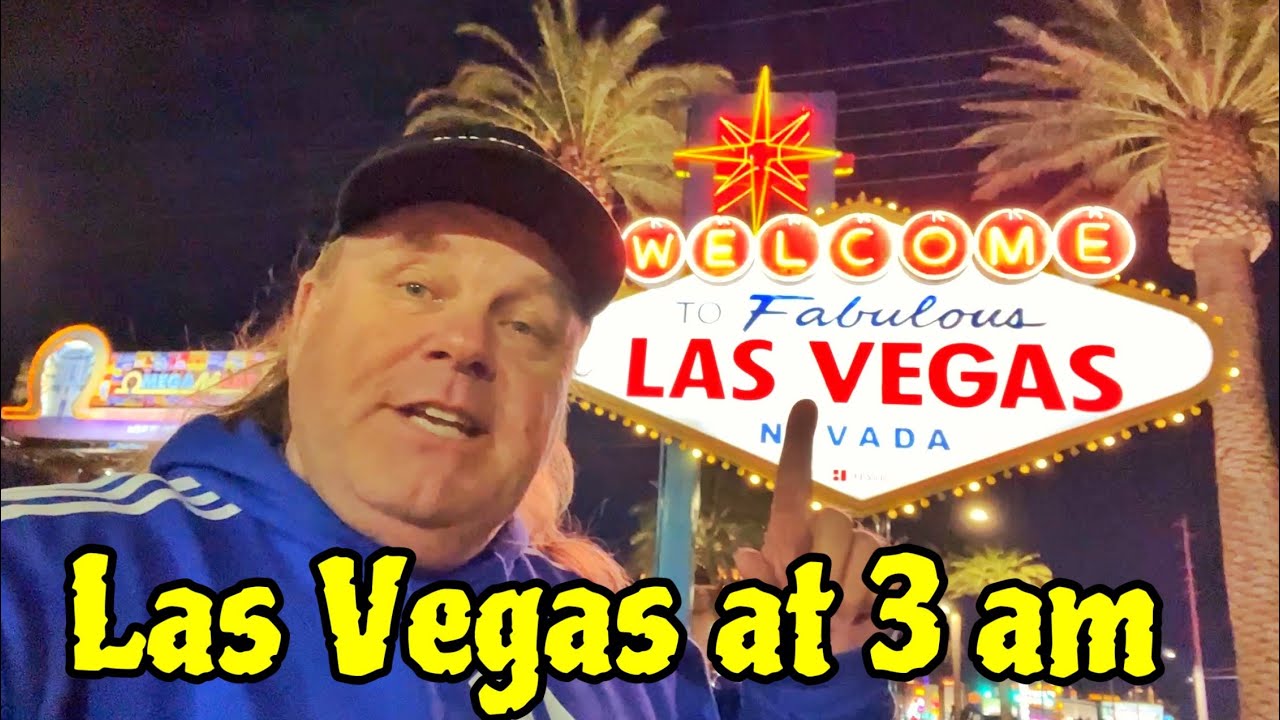 Walking around in Las Vegas at 3 am  ,Hotels tour, Movie Locations, and Pictures of young GIV