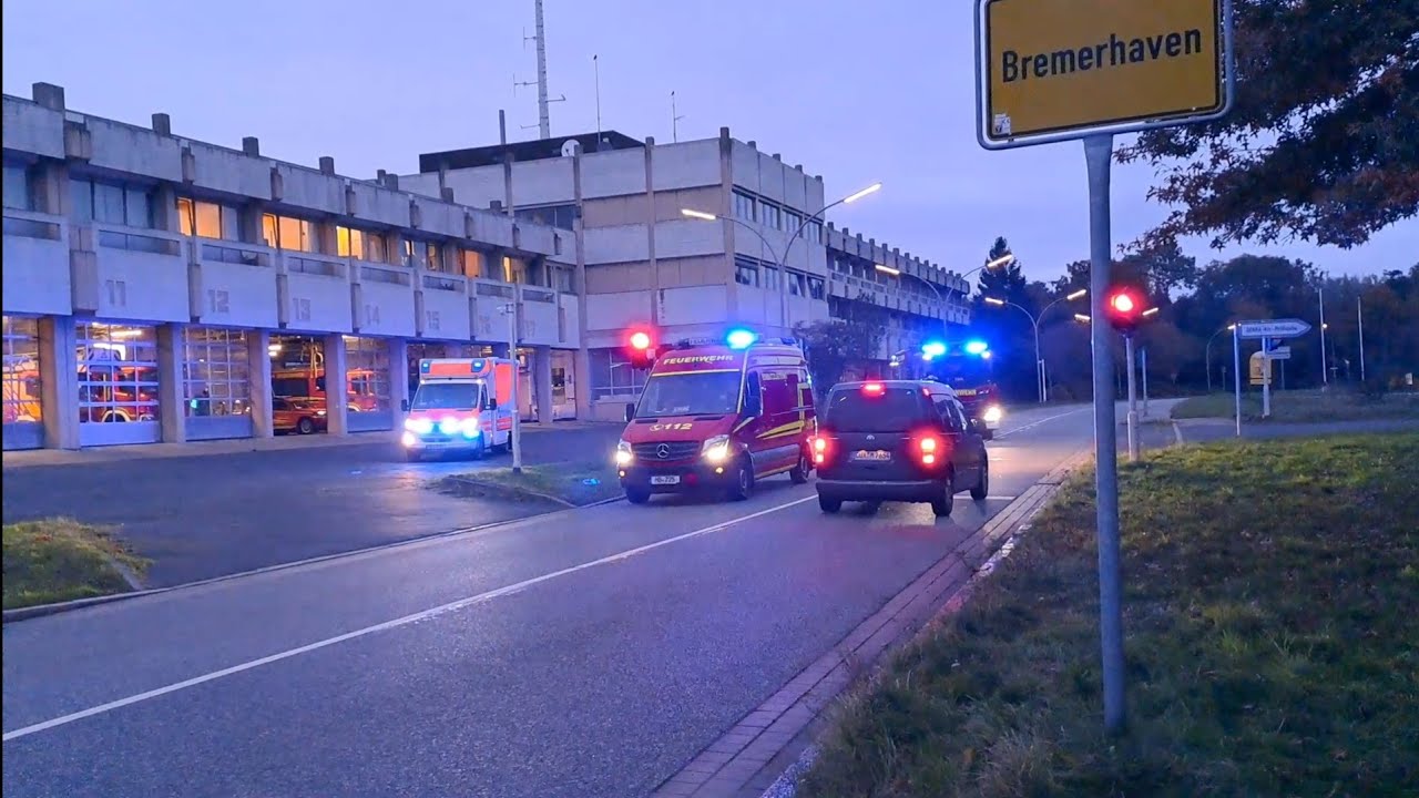 Berufsfeuerwehr Bremerhaven Horn Grüße Blaulicht Grüße seltene Fahrzeuge