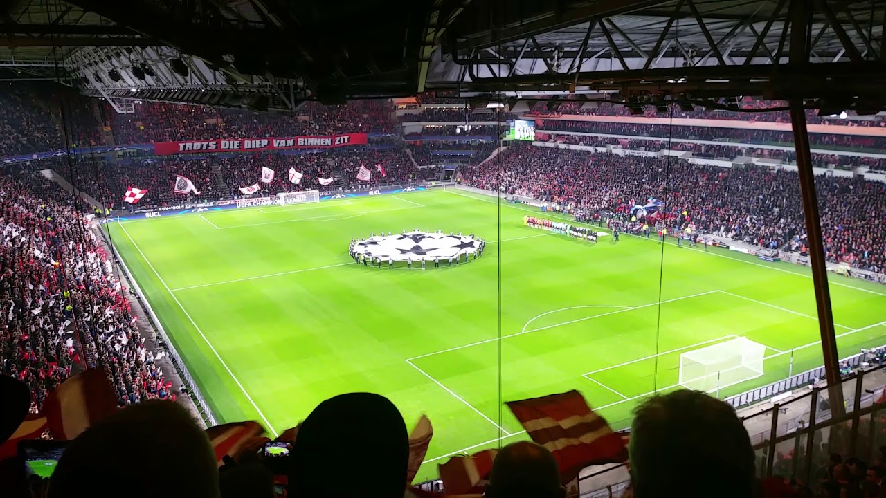PSV Eindhoven vs Bayern M&uuml;nchen Champions League Anthem