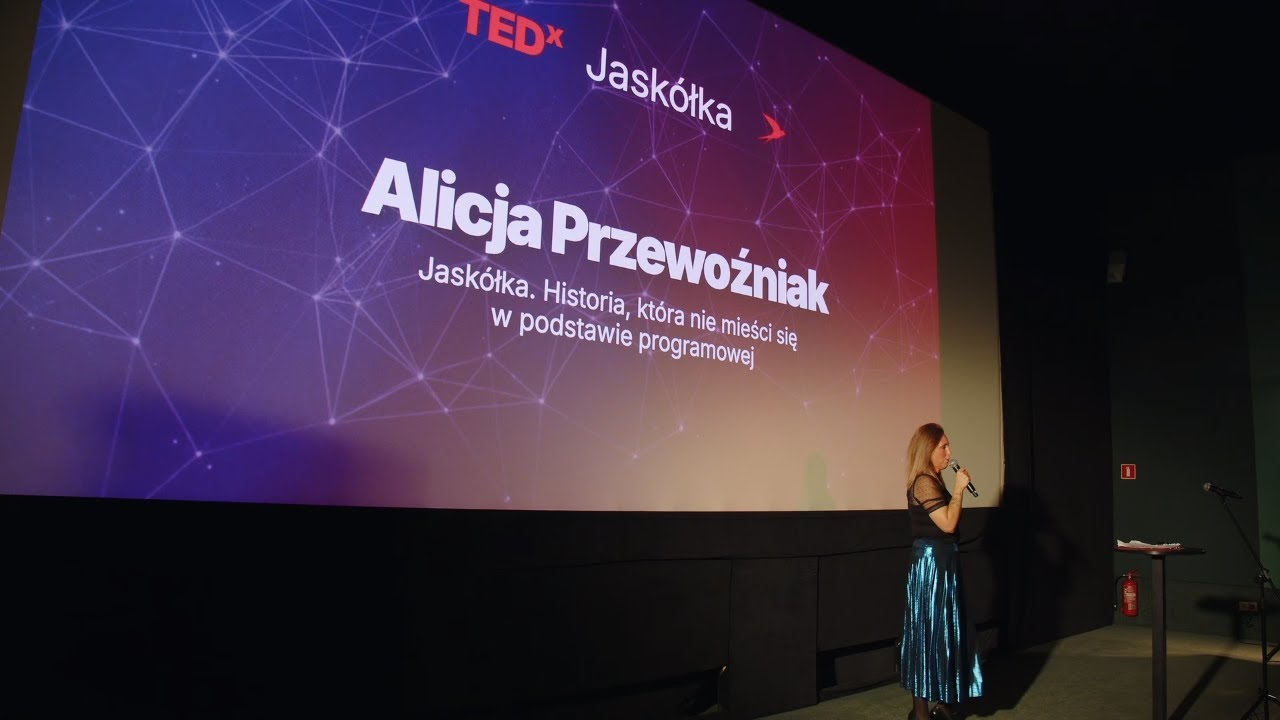 Jaskółka. Historia, która nie mieści się w podstawie | Alicja Przewoźniak | TEDxJSP Jaskółka Youth