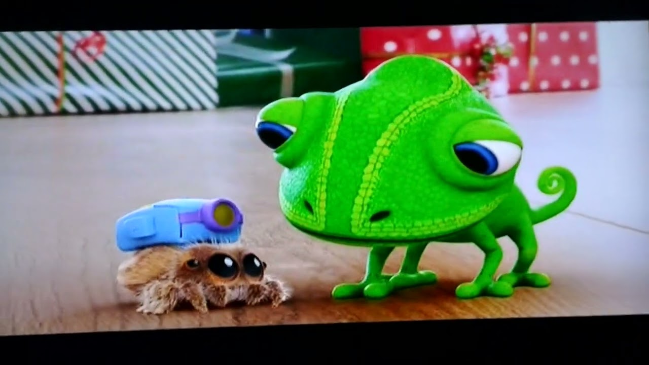 LUCAS THE SPIDER - Something Up There S01E13