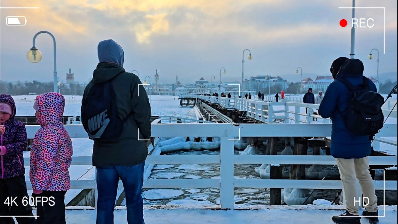 4K walk in Sopot and Gdansk 🇵🇱 frozen Polish Baltic sea and Motława river. -20&deg;C
