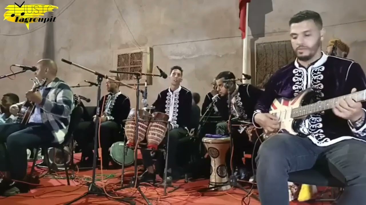 مجموعة عبد الوافي أكادير #tagroupit_tachlhit_guitar_banjo