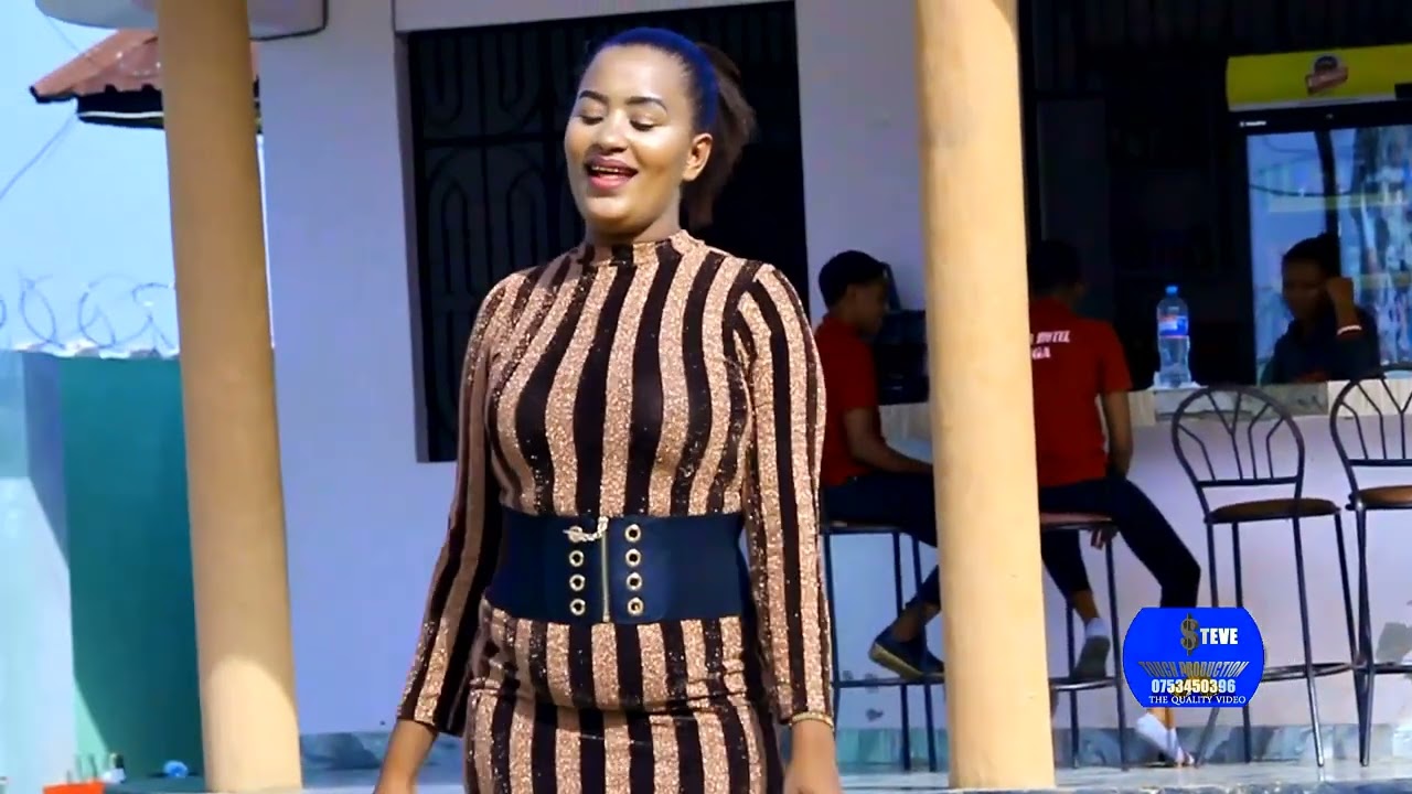 Q ten Ft Nyanda Masome Mwanamuke Tabia Official Video