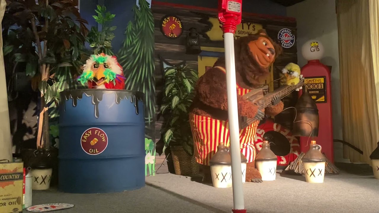 Letters To Looney Bird / Little Arrows - The Rock-afire Explosion at Billy Bob’s Wonderland