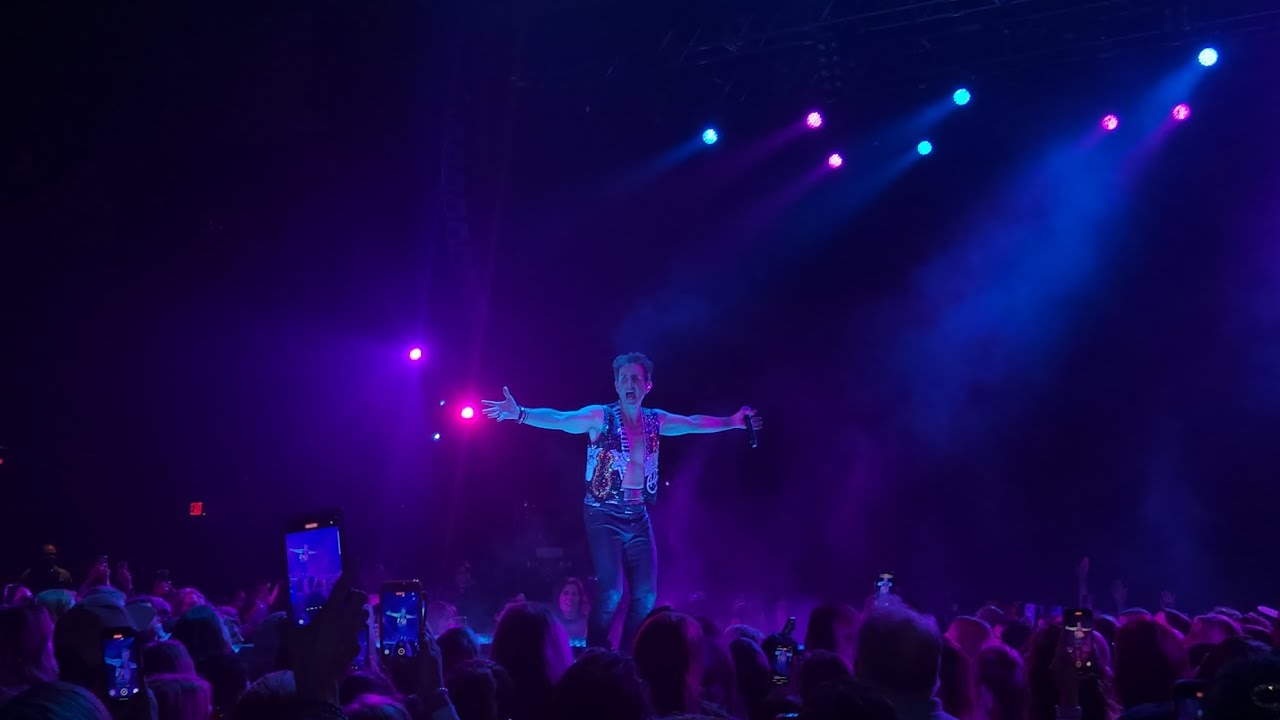 Joey McIntyre - Please don't go girl (live at Boston House of Blues)