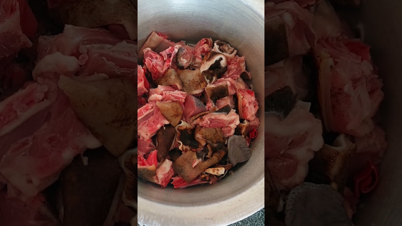 Goat Head Curry in Progress #goatheadcurry #muttonhead #muttoncurry