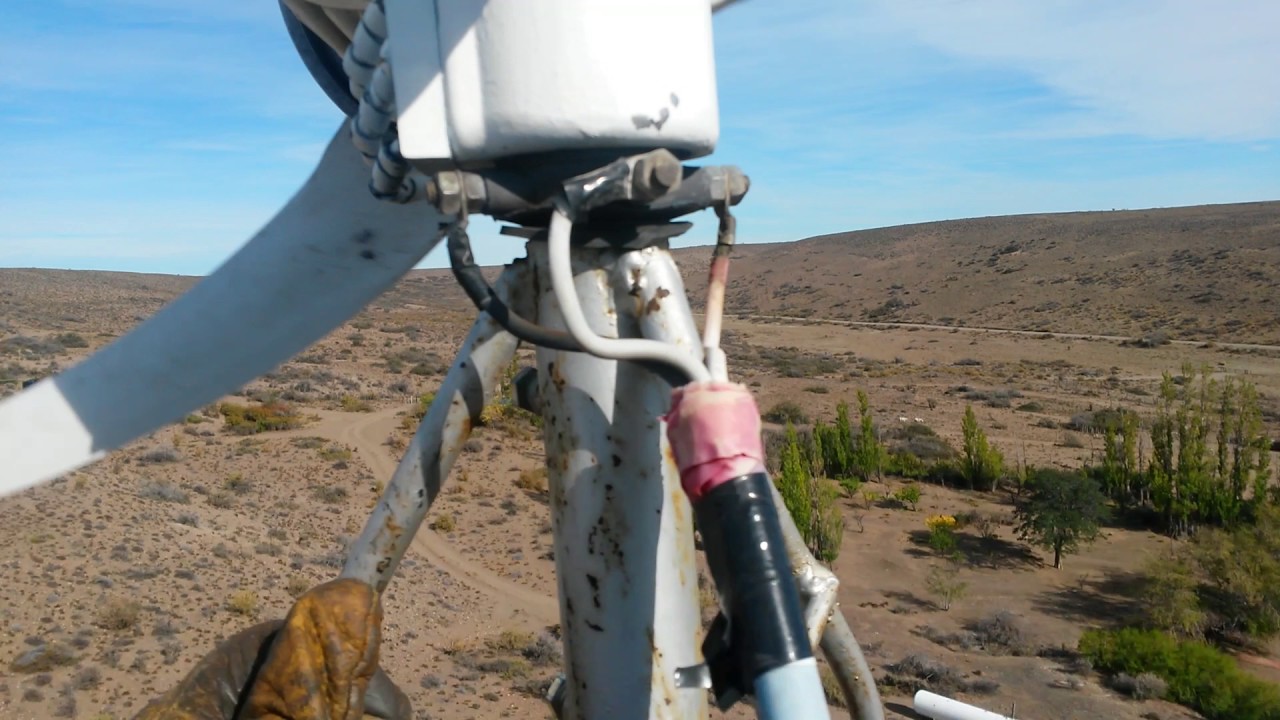 Arreglando molino eolux