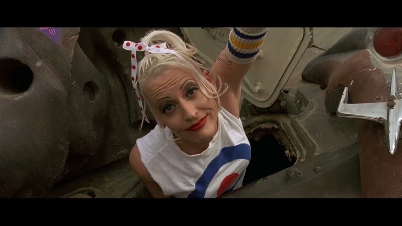 Tank Girl (1995) Trailer