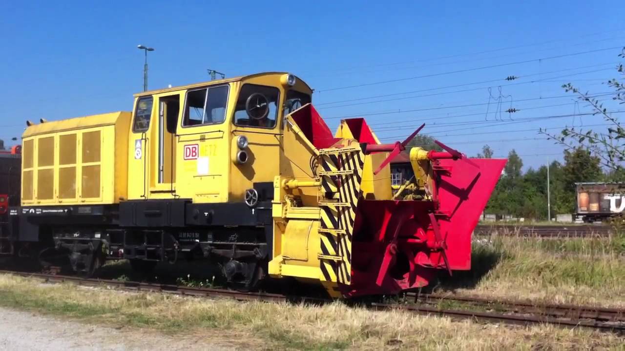 Schneeschleuder 833